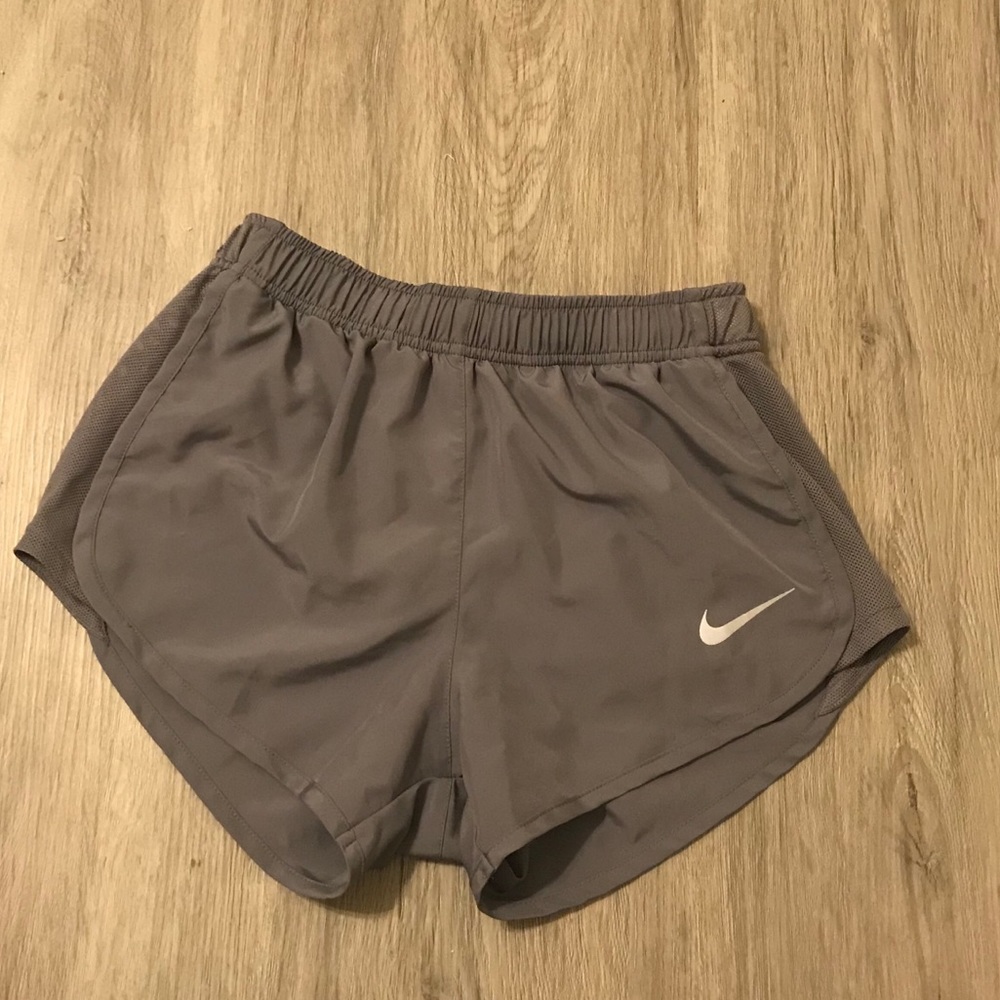 Nike Dri-fit Tempo Shorts XS Grey